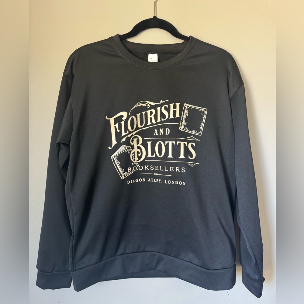 Harry Potter Flourish and Blotts Booksellers sweatshirt